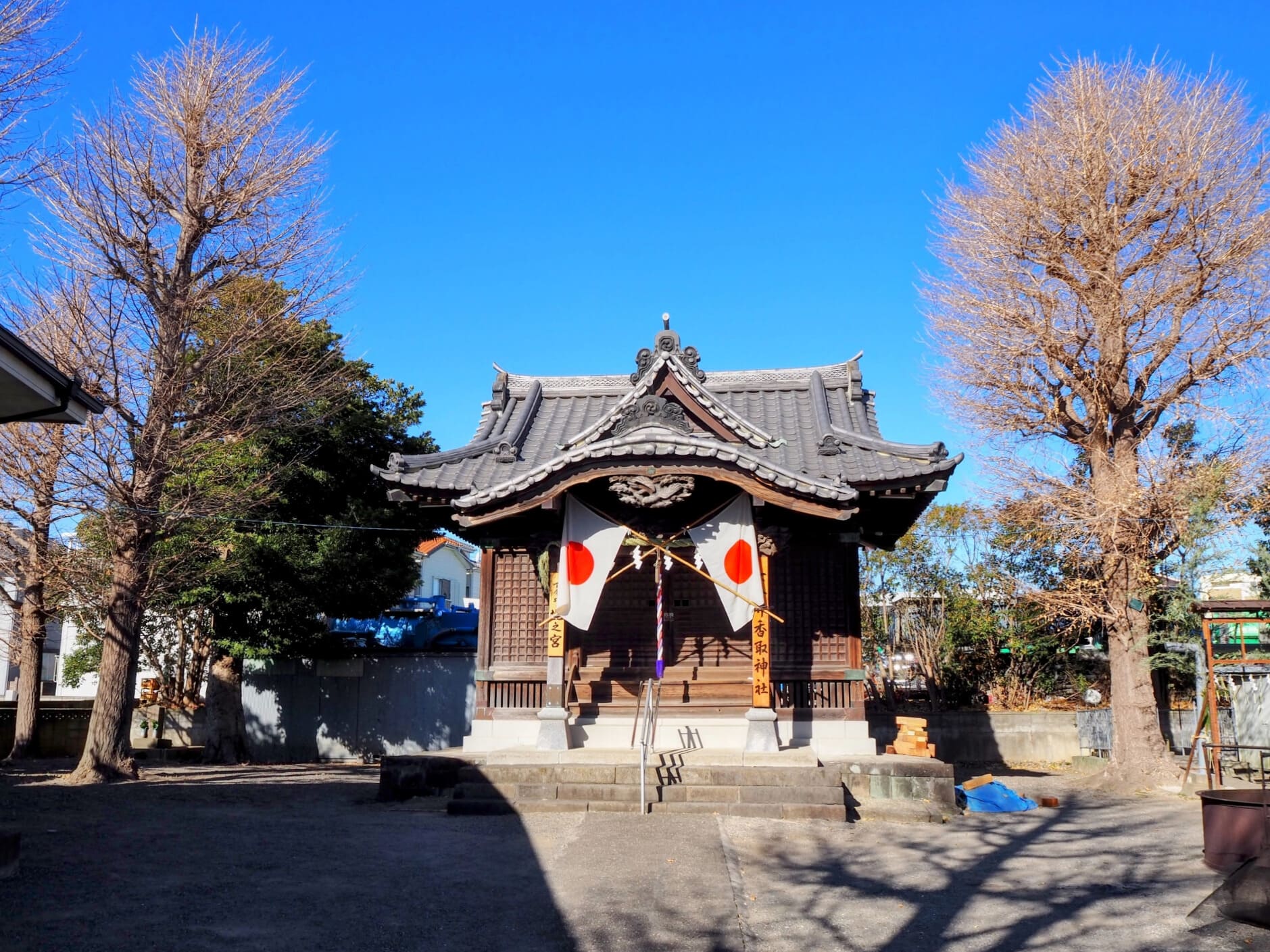 神社と日本国旗